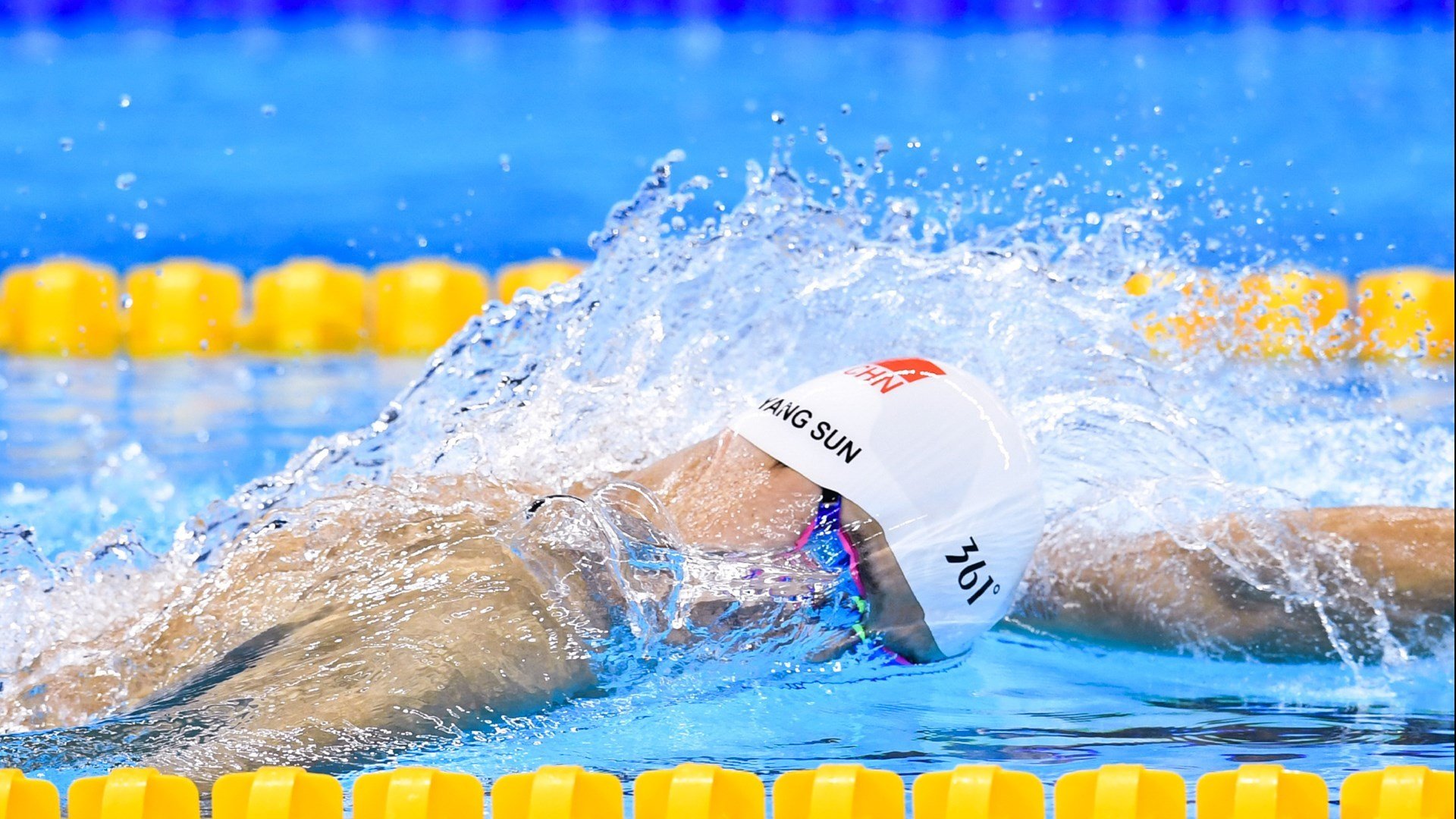 _全民健身日:点亮每个人的运动梦想_,全民健身日子